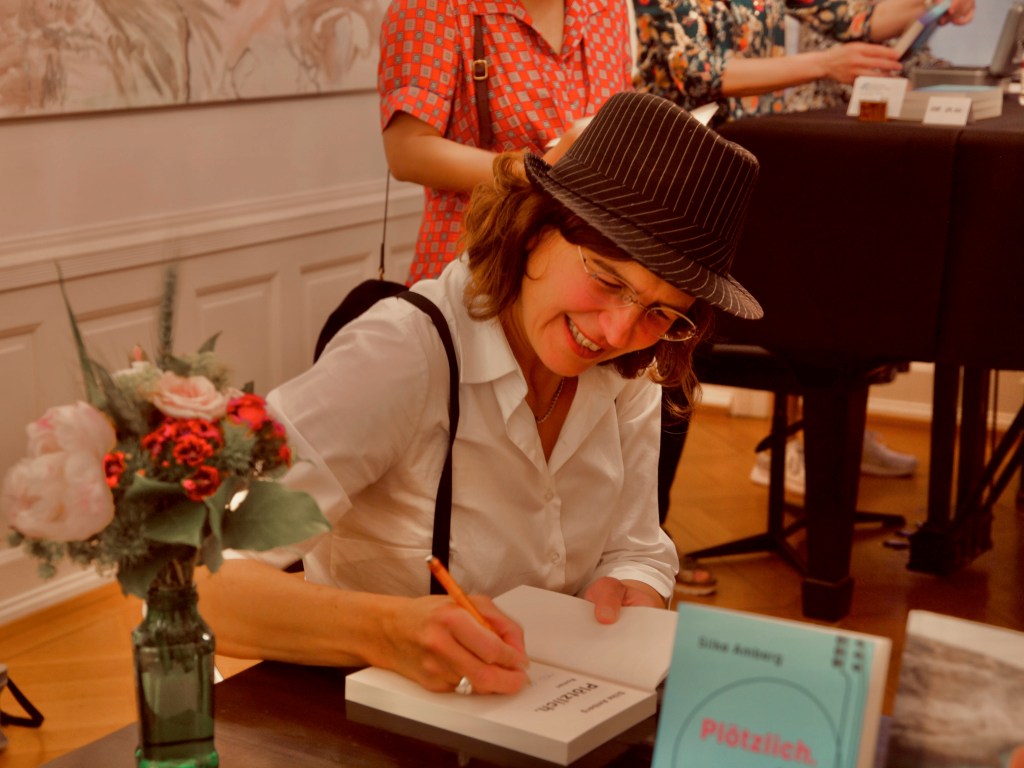 3.6.21 Bachletten-Buchhandlung Basel (Buchvernissage „Plötzlich.“)